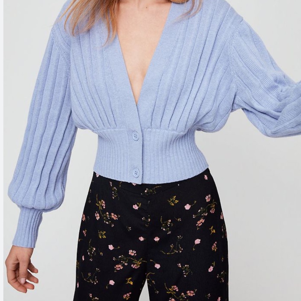 Wilfred Light Blue Ribbed V-Neck Cropped Cardigan
